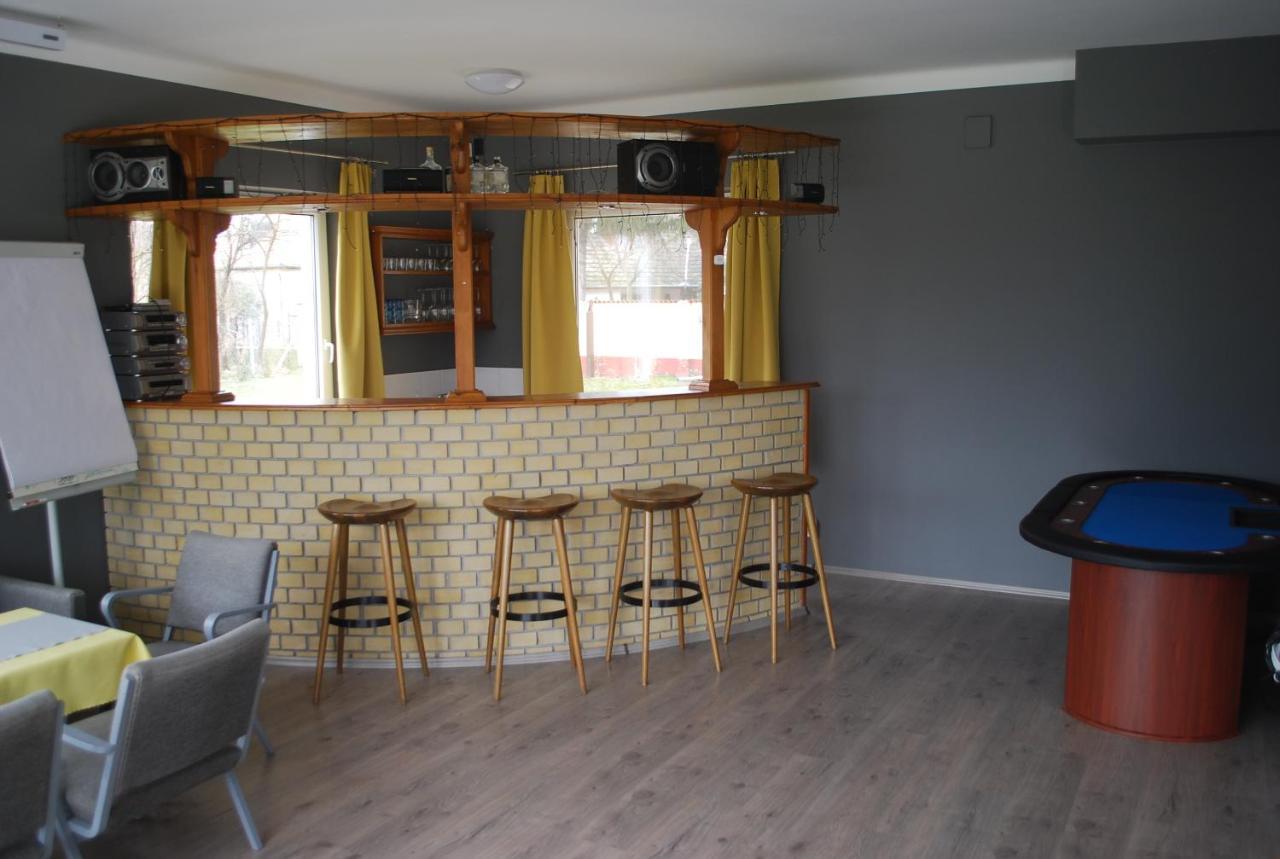 Casa Napsugar Panzio Bed and Breakfast Apostag Εξωτερικό φωτογραφία