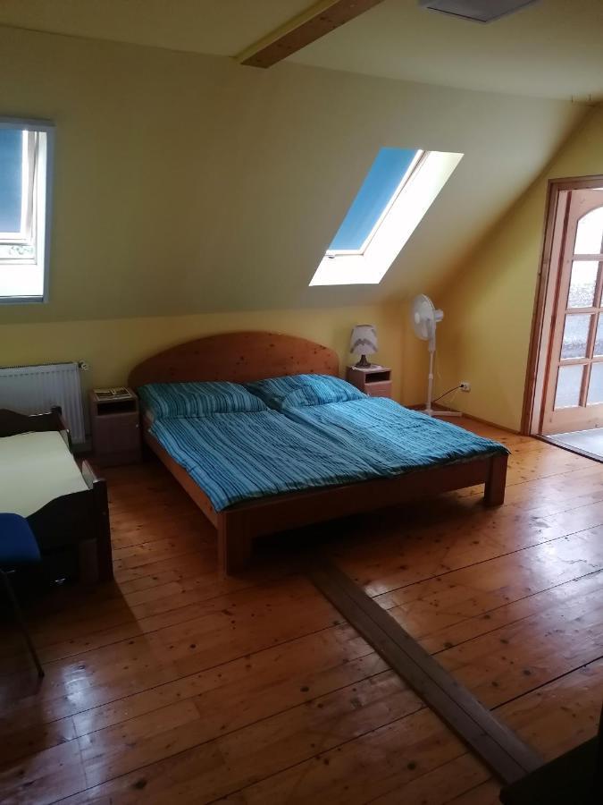 Casa Napsugar Panzio Bed and Breakfast Apostag Εξωτερικό φωτογραφία
